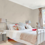 FARBA LATEKSOWA PLAMOODPORNA EFFECT ZDECYDOWANIE  BEŻ 24 2,5L DEKORAL